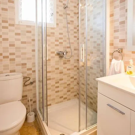 Apartment 2 Bedroom For 4 People In Tenerife Costa Adeje (Tenerife)