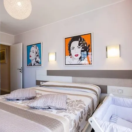 2 Bedroom For 4 People In Tenerife Apartment Costa Adeje (Tenerife)